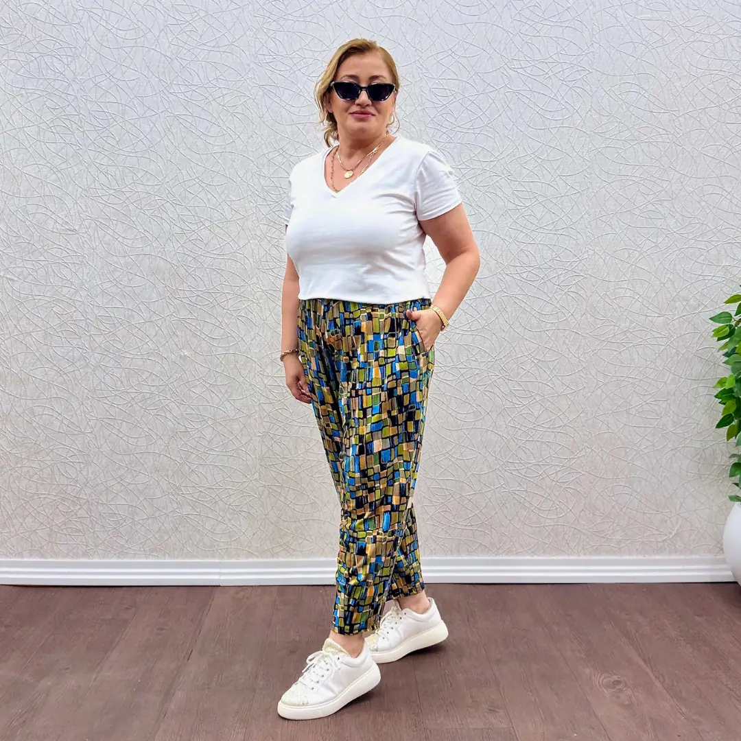 Likralı Penye Şalvar Pantolon — Yeşil Mozaik Desen — görsel 2