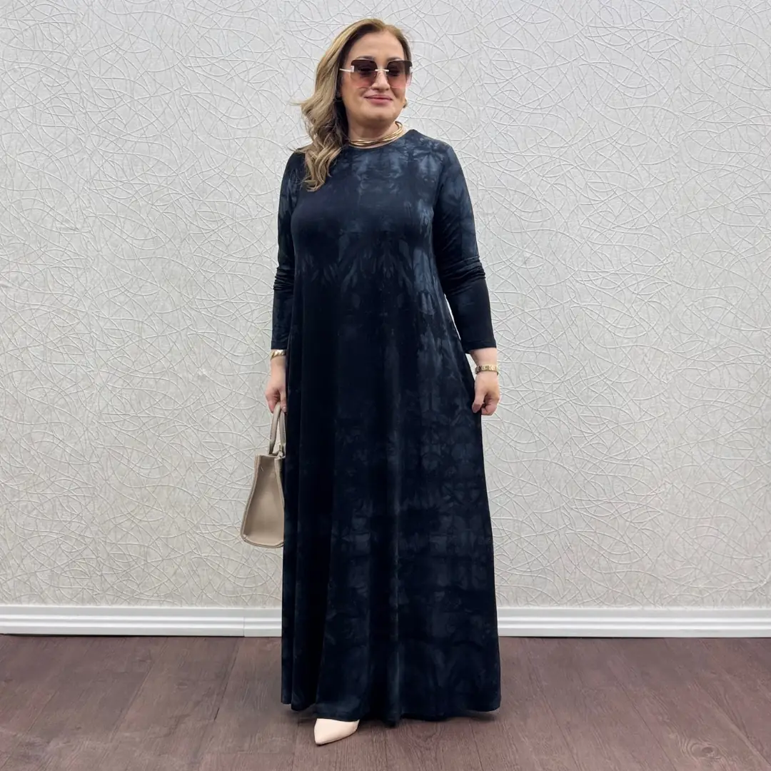 Batik Desen Likralı Tam Boy Elbise · Siyah