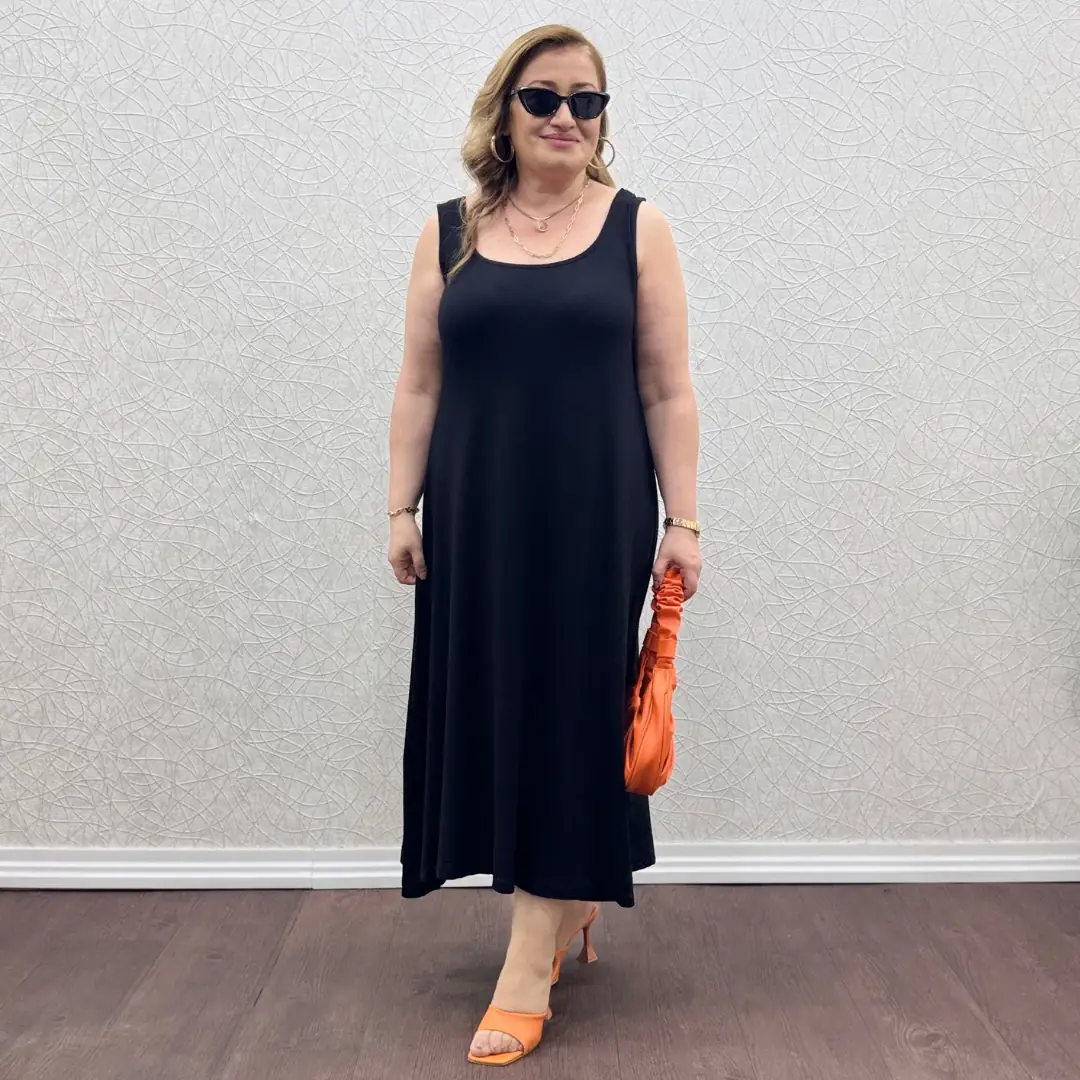 Likralı Kolsuz Penye Elbise · Siyah