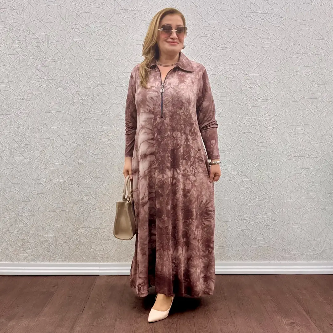 Batik Desen Tesettür Fermuarlı Elbise — Kahverengi — görsel 2
