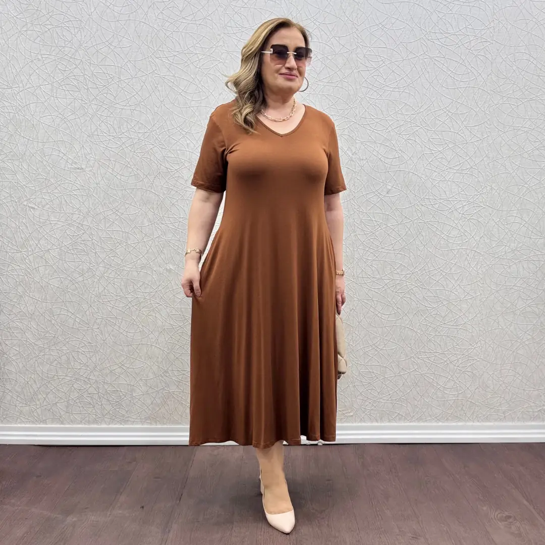 Likralı V yaka Penye Elbise · Karamel