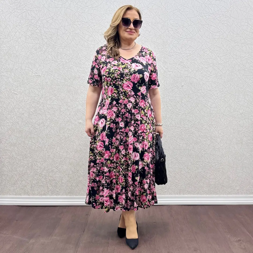 Likralı V yaka Penye Elbise · Pembe Çiçek Desen