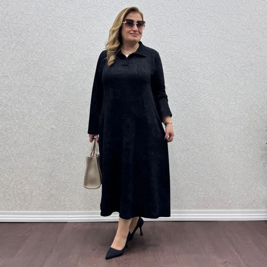 Büyük Beden Likralı Polo Yaka Elbise · Siyah