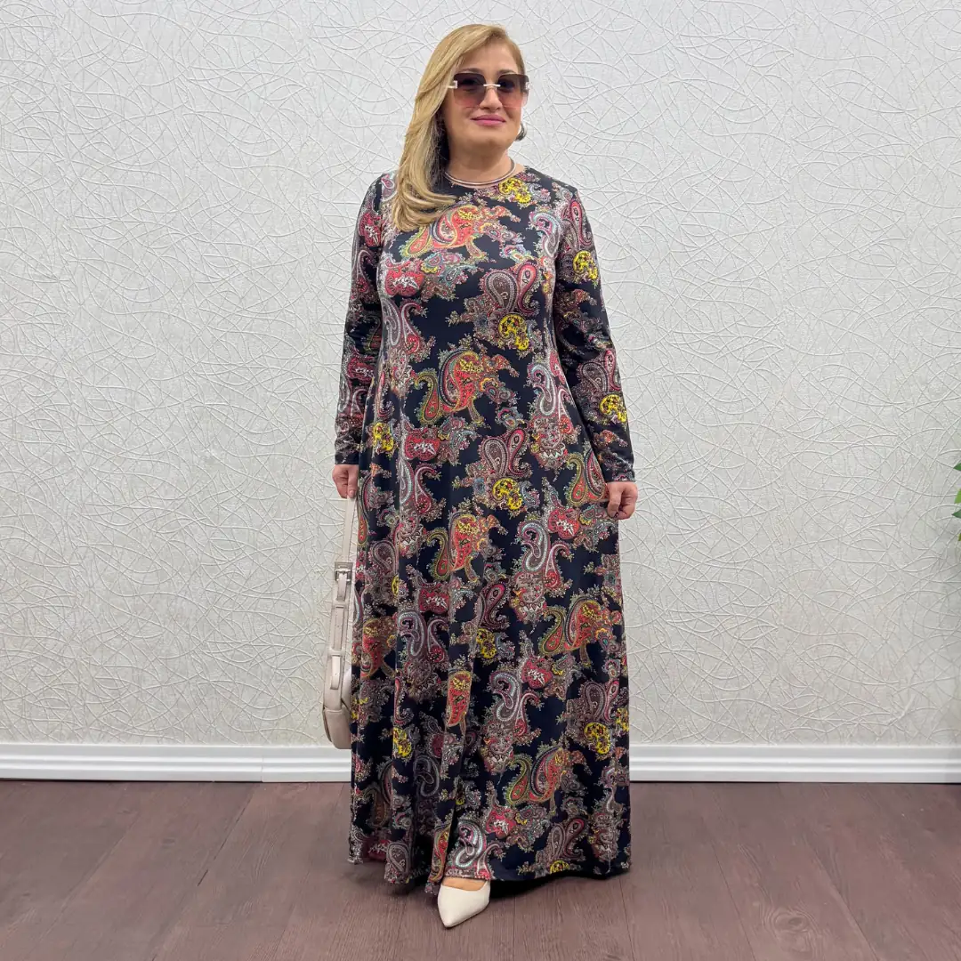 Likralı Tam Boy Elbise · Siyah Kırmızı Şal Desenli